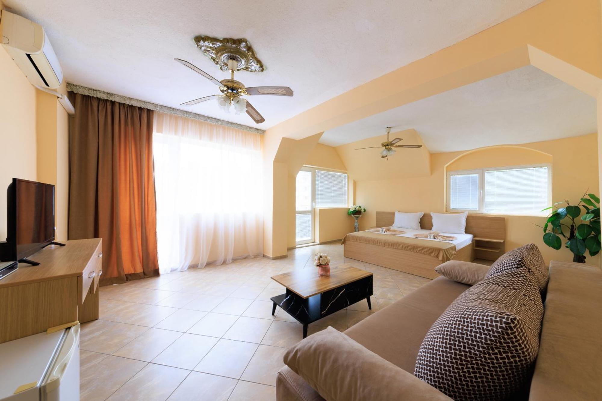 Hotel Angy Aranyhomok Kültér fotó